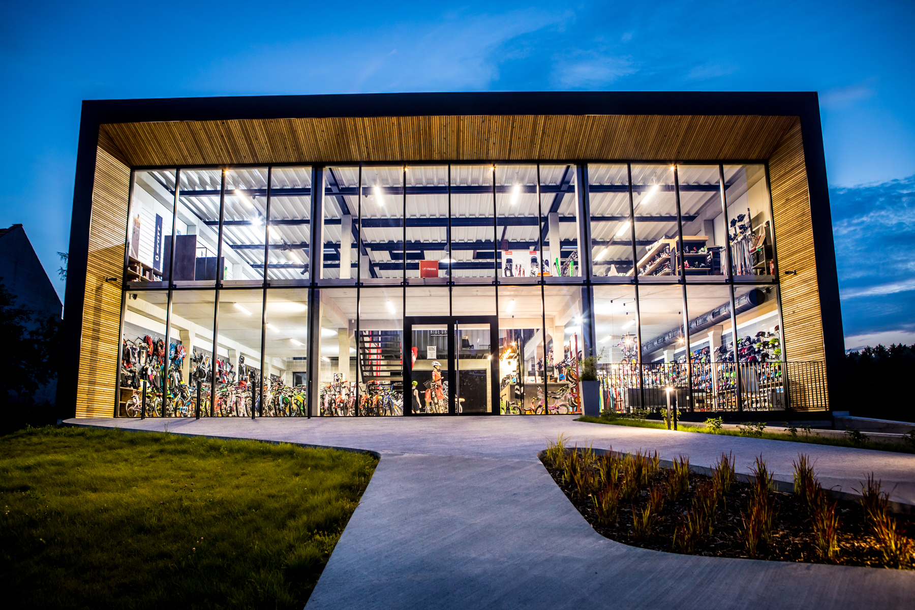 Hala BikeSystem Salon Rowerowy